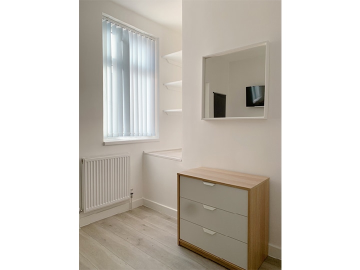 24 Renfrew Street Main Image 63