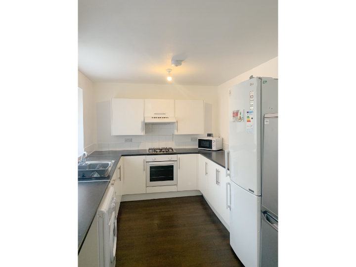 69 Empress Rd New Pics, Pic 5