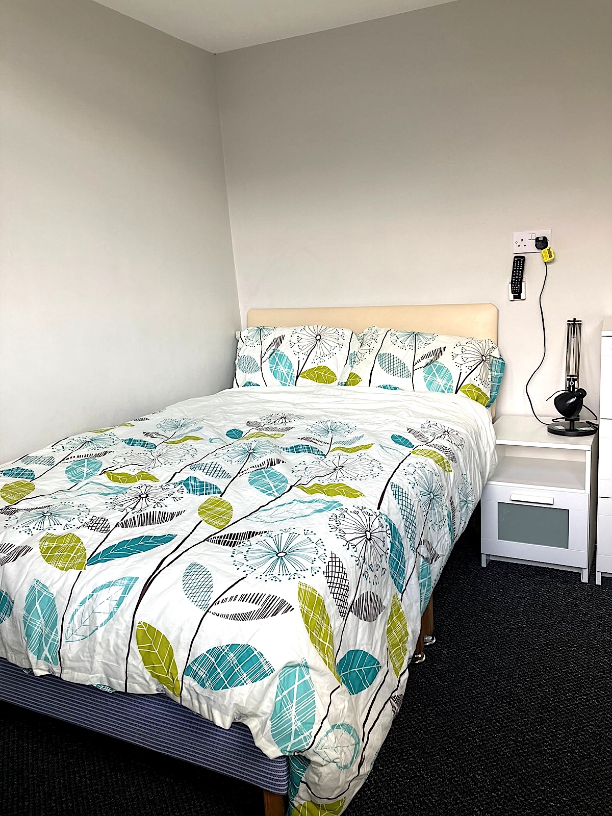 Bed 2.3