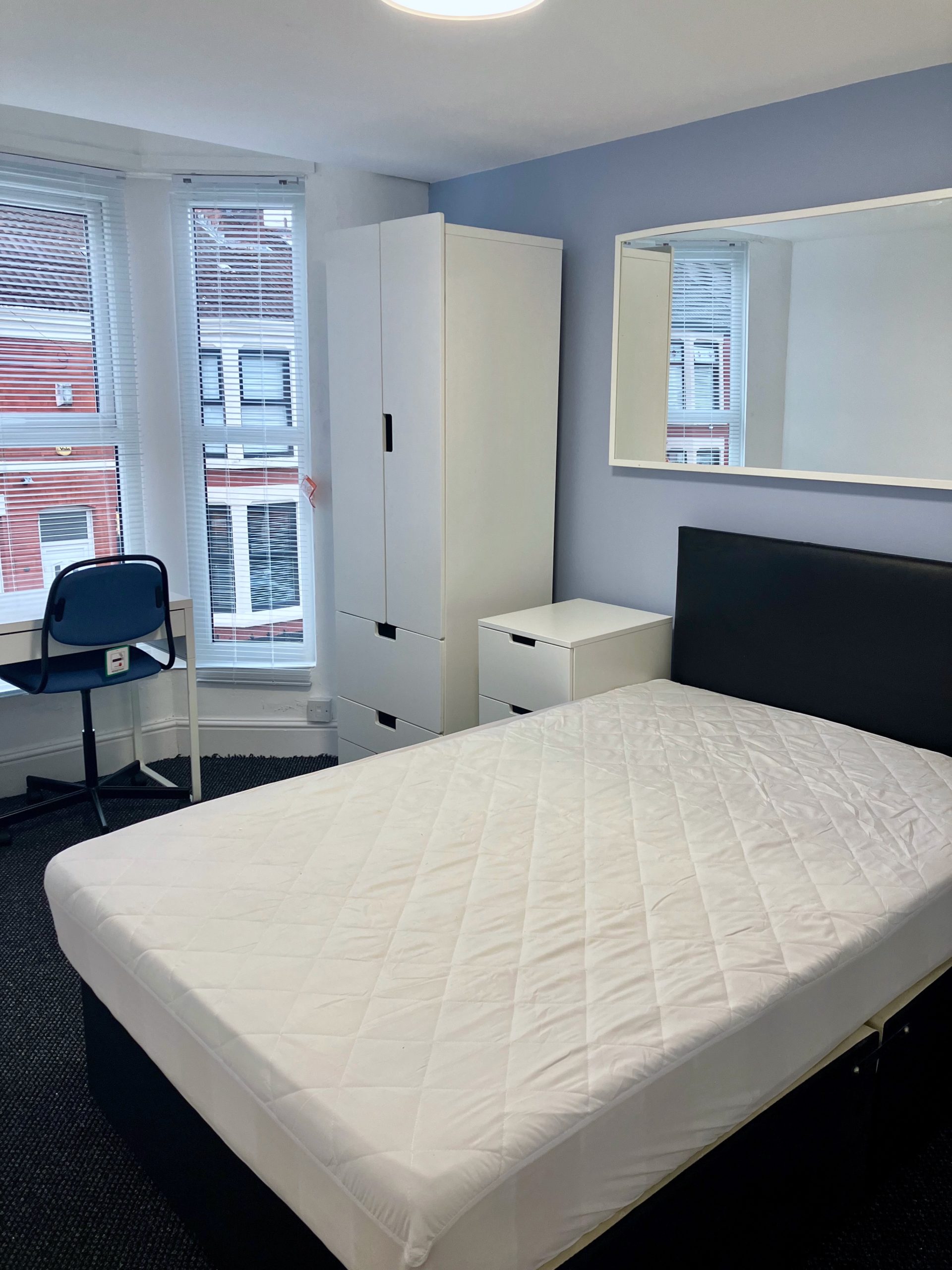 Bedroom 2c (1)