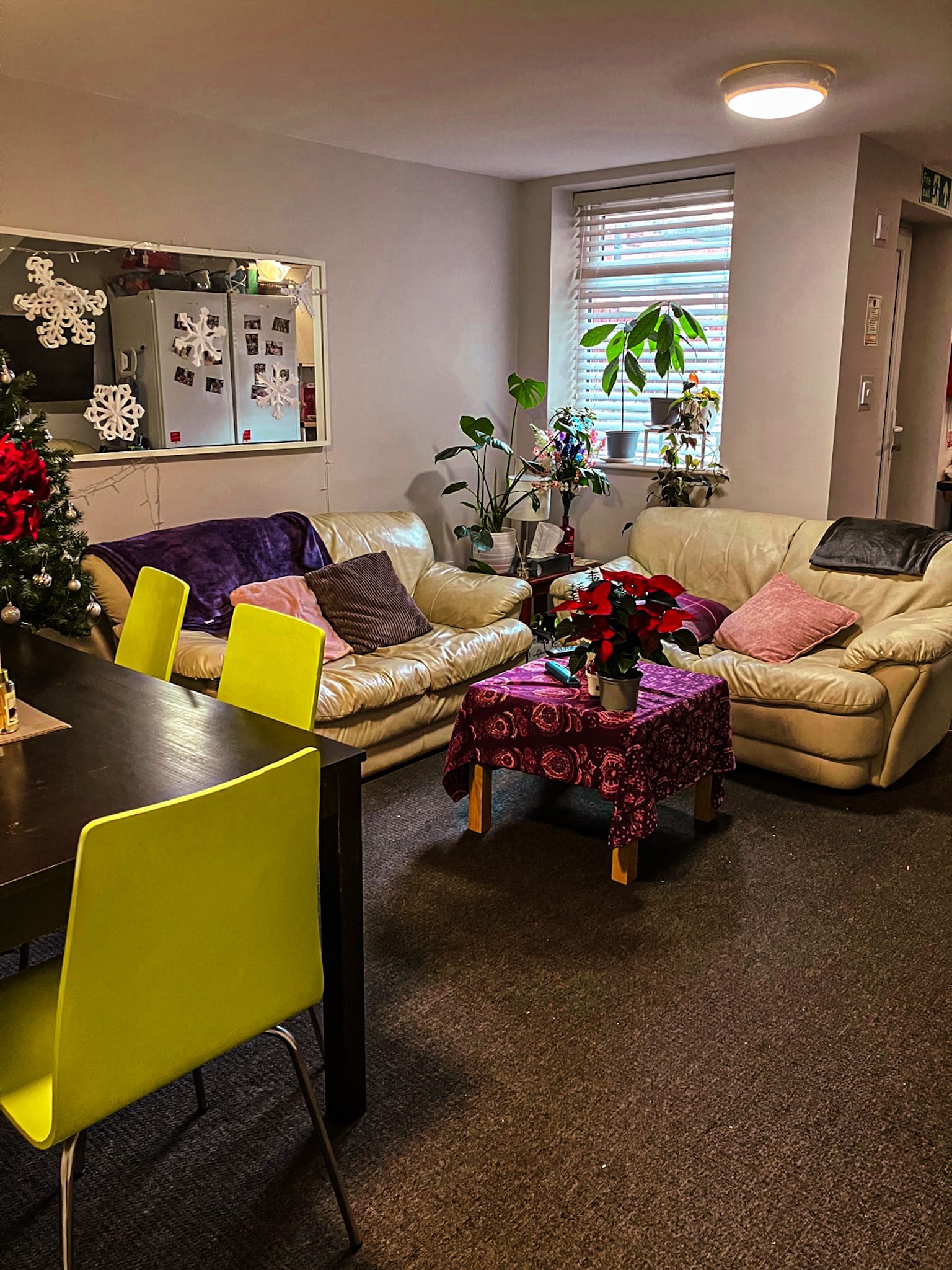 Lounge 3